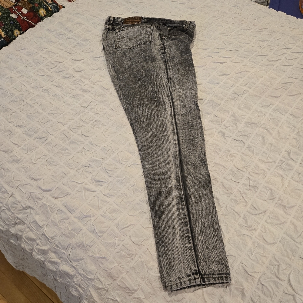 Vintage Jordache Black Acid-Wash Jeans – Size 14 – Straight-Leg